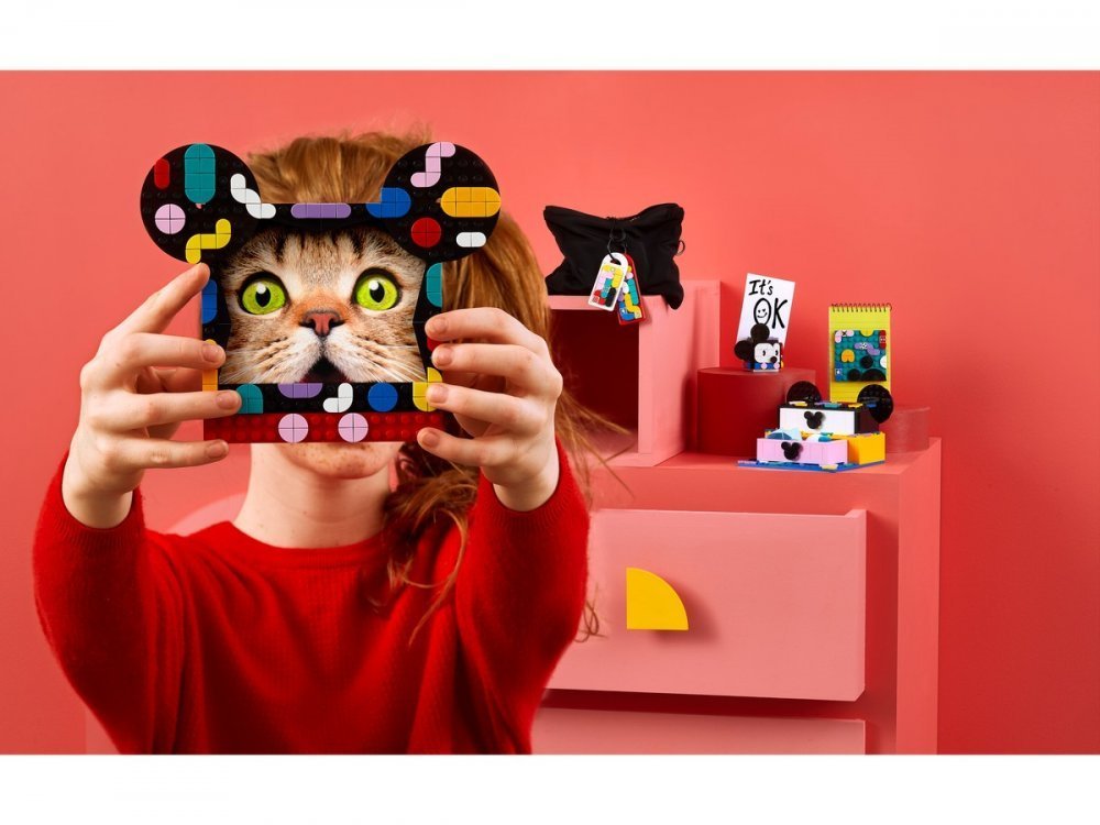 LEGO DOTS MICKEY ES MINNIE TANEVKEZDO DOBOZ/41964/ https://www.andreashop.sk/files/kat_img/11.jpg_OID_MP8RI00101.jpg