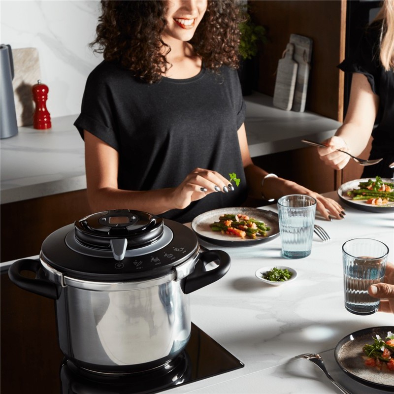 TEFAL CLIPOS+ CHEF P4550632 https://www.andreashop.sk/files/kat_img/11.jpg_OID_~900008TEP.jpg