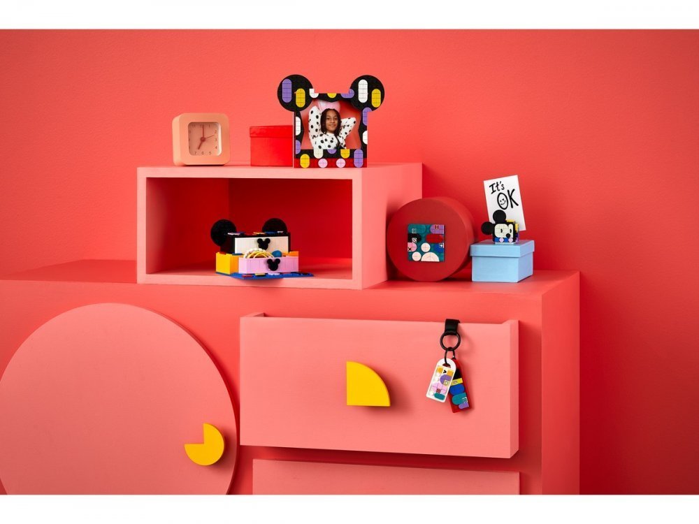 LEGO DOTS MICKEY ES MINNIE TANEVKEZDO DOBOZ/41964/ https://www.andreashop.sk/files/kat_img/12.jpg_OID_NP8RI00101.jpg