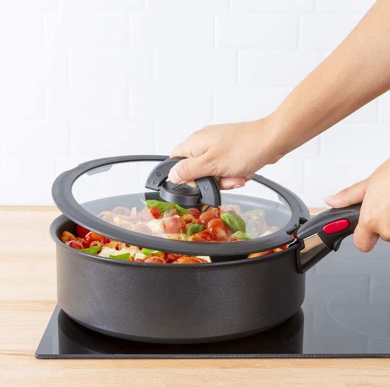 TEFAL L9846553, 24 CM https://www.andreashop.sk/files/kat_img/3.jpg_OID_3QA0000901.jpg