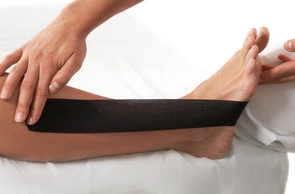 TEMTEX KINESIO TAPE TOURMALINE, KINEZIOLOGIAI SZALAG FEHER 5CM X 5M https://www.andreashop.sk/files/kat_img/TEMTEX_3.jpg_OID_CJRZI00101.jpg