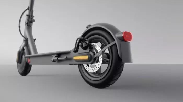XIAOMI MI ELEKTROMOS ROLLER ESENTIAL https://www.andreashop.sk/files/kat_img/XIAOMI_MI_ELECTRIC_SCOOTER_ESENTIAL_10.jpg_OID_A3GH600101.jpg