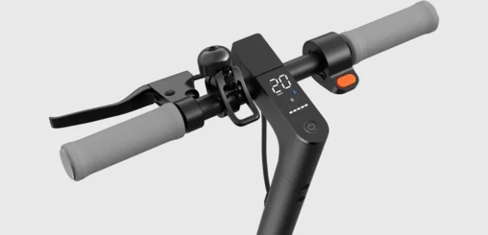 XIAOMI MI ELEKTROMOS ROLLER ESENTIAL https://www.andreashop.sk/files/kat_img/XIAOMI_MI_ELECTRIC_SCOOTER_ESENTIAL_12.jpg_OID_C3GH600101.jpg